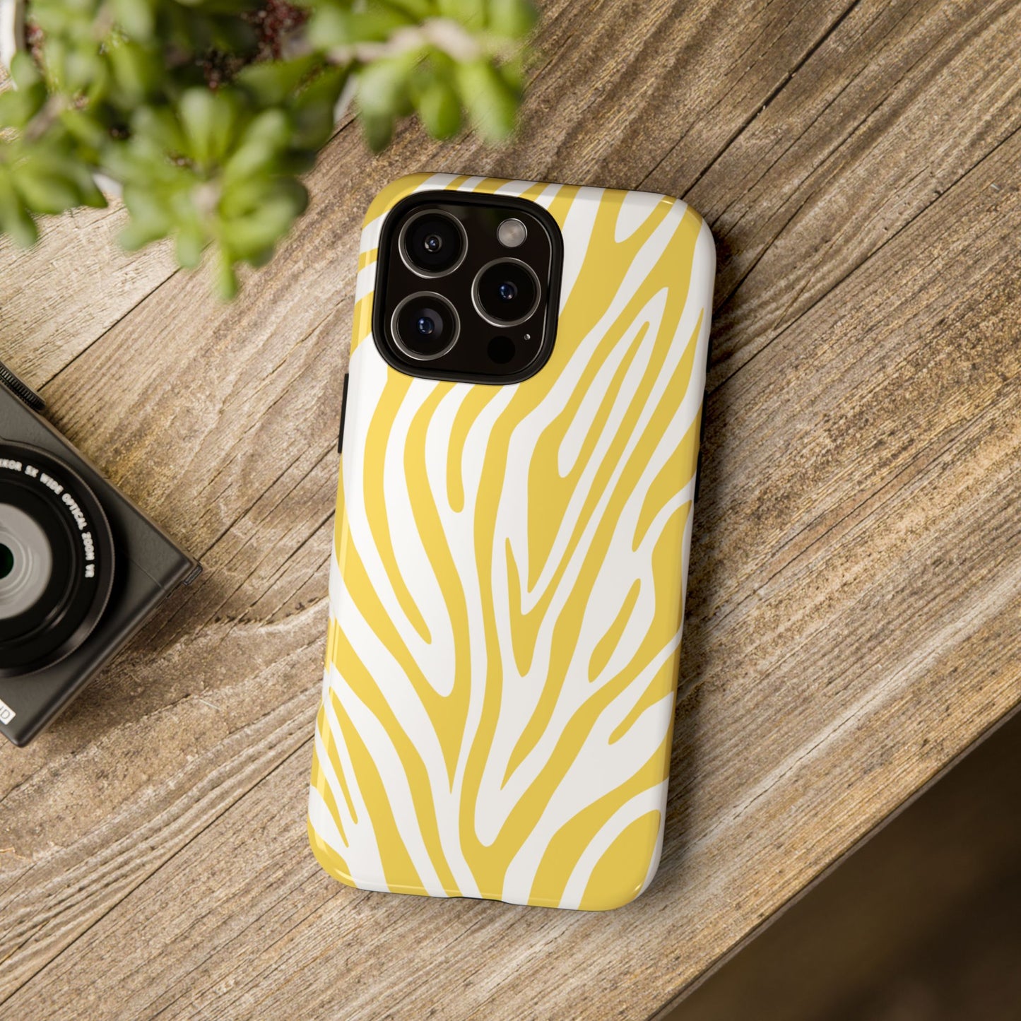 Graphic Yellow Tiger Print Phone Case