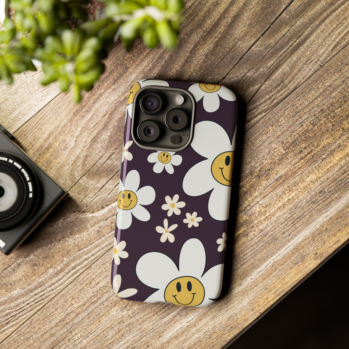 Fun Retro Daisy Pattern with Purple Background Phone Case - Purple Phone Case