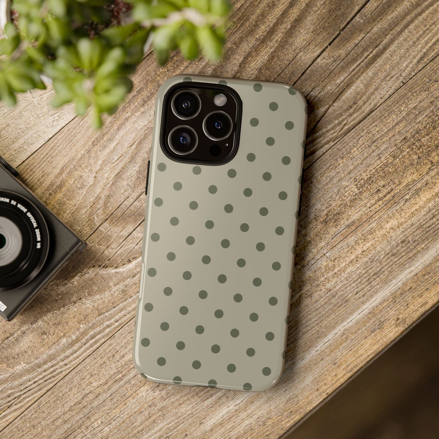 Green & Dark Green Dot Pattern Phone Case
