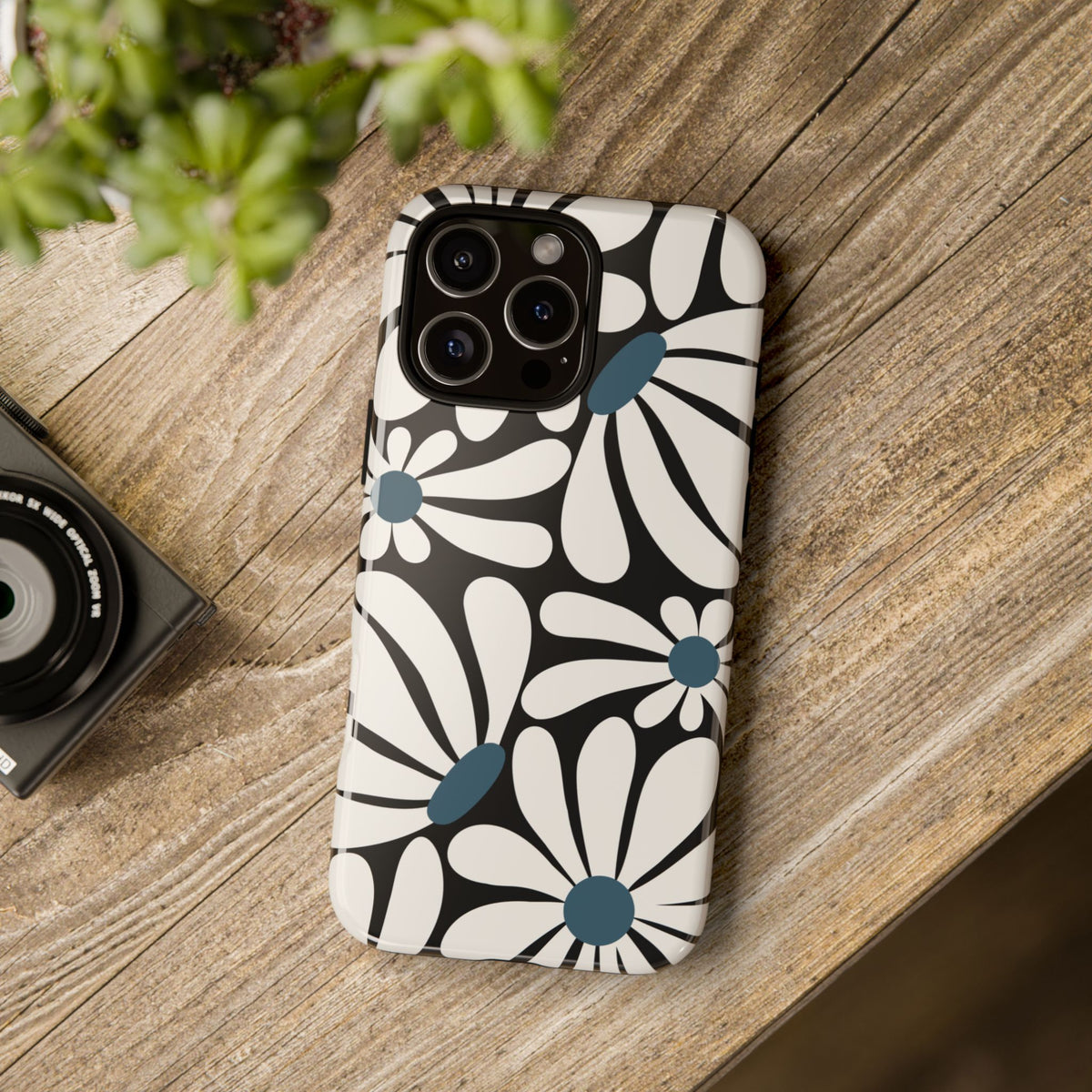 Retro Black Daisy Pattern Phone Case - Black Phone Case