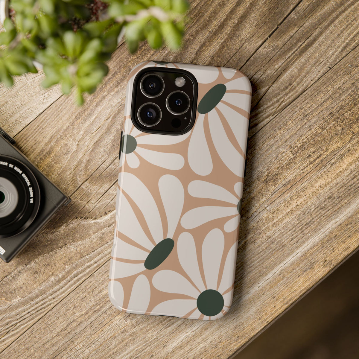 Retro Beige & White Daisy Pattern Phone Case - Beige Phone Case