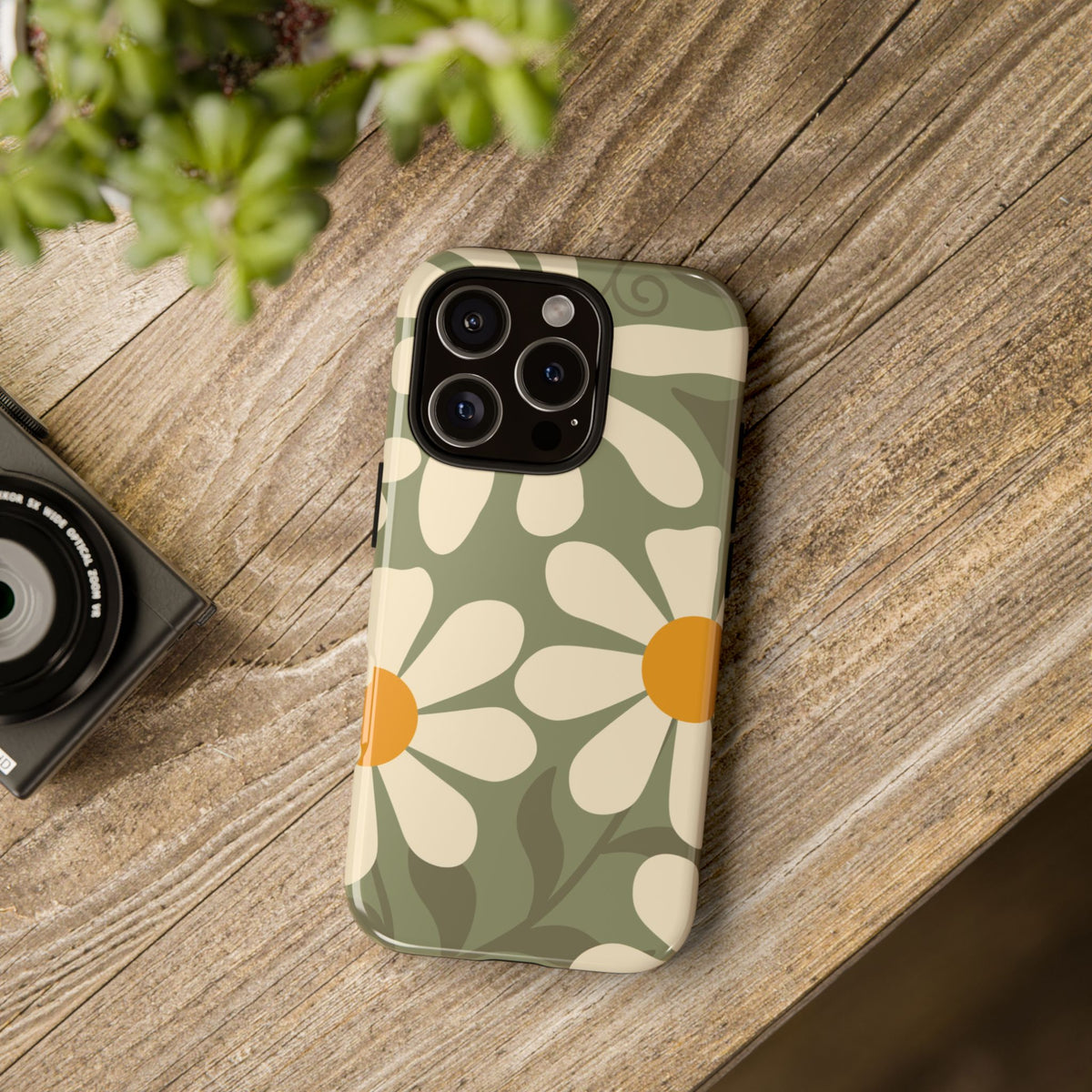 Retro Green Daisy Pattern #2 Phone Case - Green Phone Case