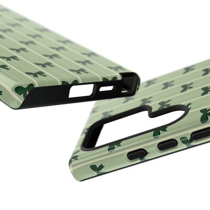 Retro Forest Green Bow Pattern Phone Case
