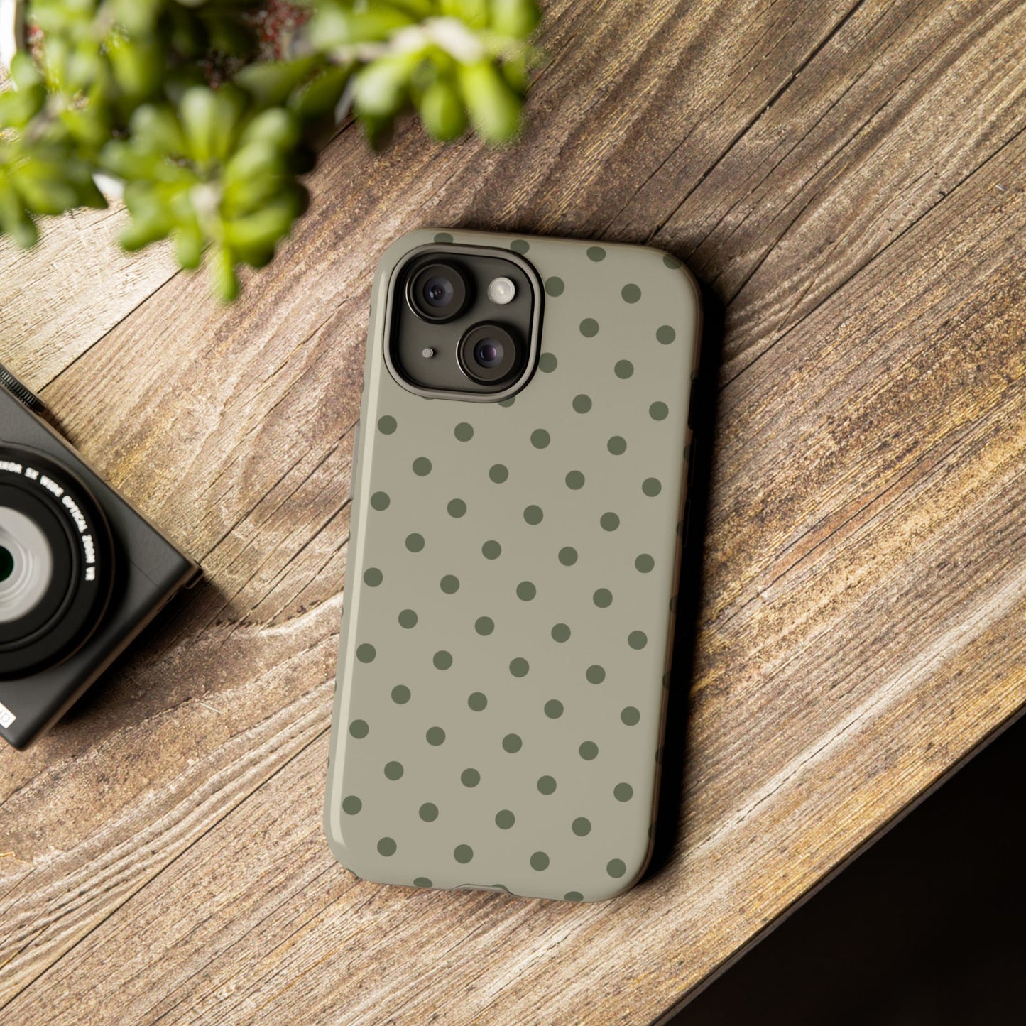 Green & Dark Green Dot Pattern Phone Case