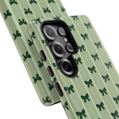 Retro Forest Green Bow Pattern Phone Case