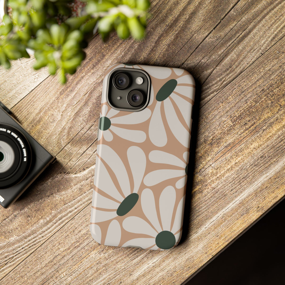 Retro Beige & White Daisy Pattern Phone Case - Beige Phone Case