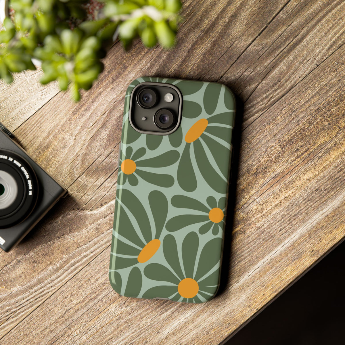 Retro Green Daisy Pattern Phone Case - Green Phone Case