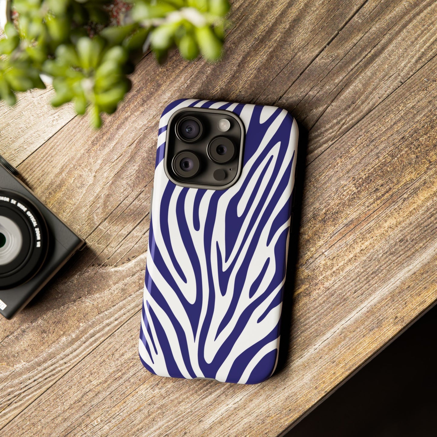 Graphic Blue Tiger Print Phone Case